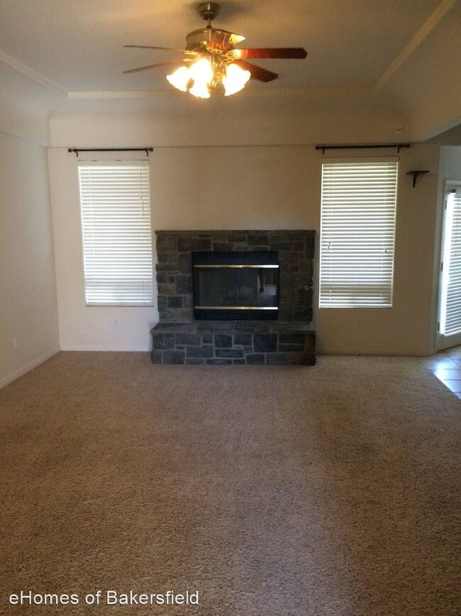 Building Photo - 3 br, 2 bath House - 11104 Southwales Ct