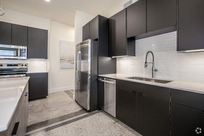 2BR, 2BA - 1468SF - D - Kitchen - The Beacon Building