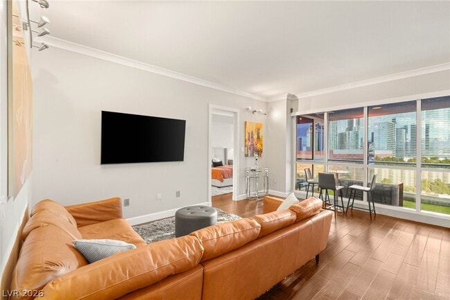 Building Photo - 4575 Dean Martin Dr