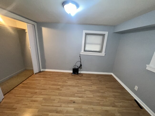 Foto del edificio - 2701 E 75th Pl