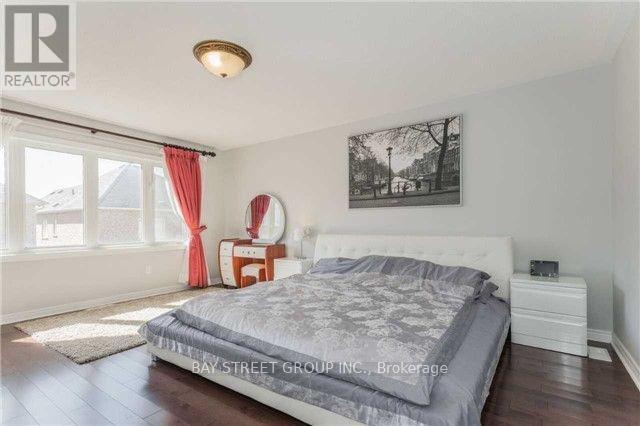 Building Photo - 79 Acer Crescent