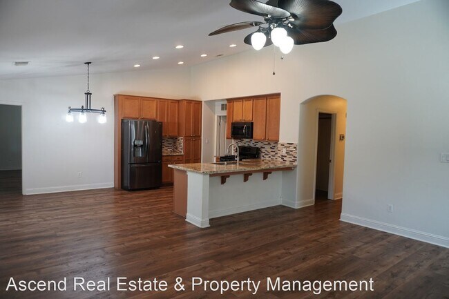 Building Photo - 3 br, 2 bath House - 2429 Berkshire Road