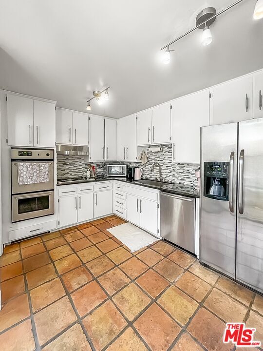 Foto del edificio - 28340 Rey De Copas Ln