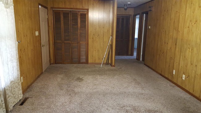 Building Photo - 2537 Tebeau St
