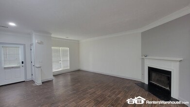 Building Photo - 4025 Hancock Cir