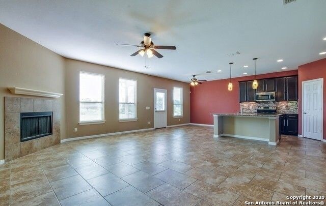 Foto del edificio - 5100 Eagle Valley St