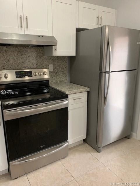 Building Photo - 5275 SW 77th Ct