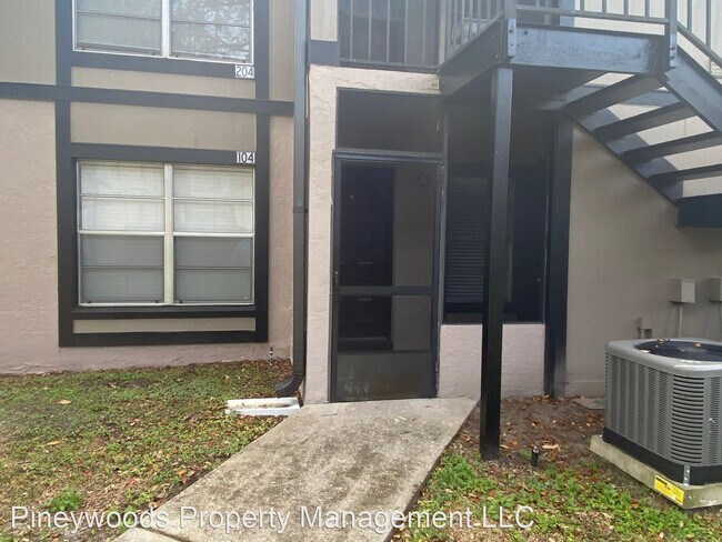 Foto del edificio - 2 br, 2 bath House - 4024 Dream Oak Place ...