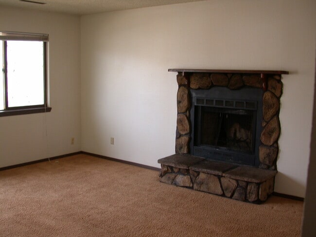 Building Photo - 1183 Magnolia St