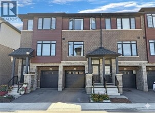 Building Photo - 461 Blackburn Dr