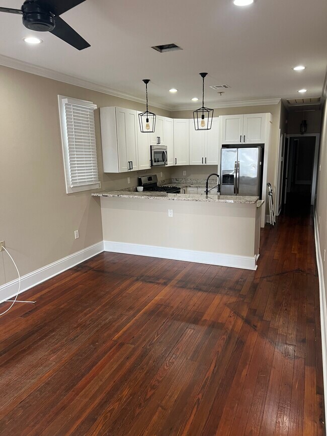 Foto del edificio - 621 S Alexander St