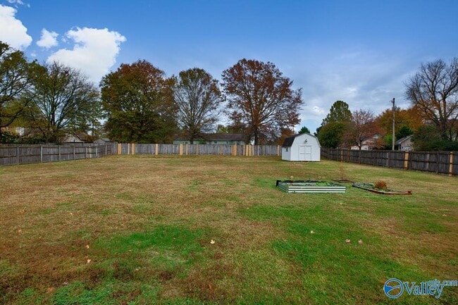 Building Photo - 126 Suddith Ln