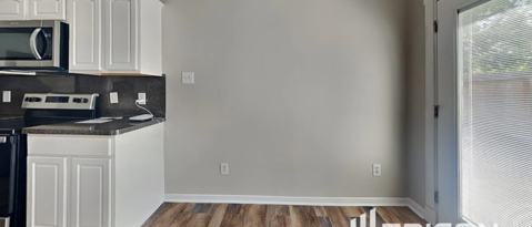 Foto del edificio - 4911 Bryant Ridge Rd