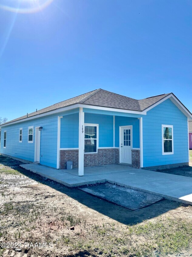 149 Le Village Loop, Opelousas, LA 70570 House Rental in Opelousas