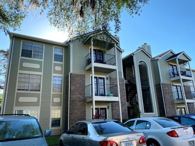Foto del edificio - Orlando - 2 Bedroom, 1 Bathroom - $1495.00