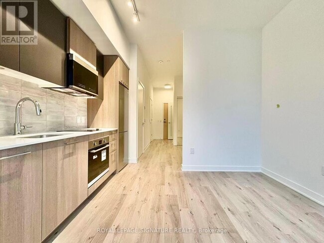 Building Photo - 30 Dreamers Wy