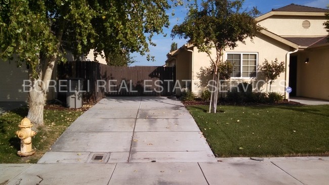 Building Photo - 2109 Coughlin Ct