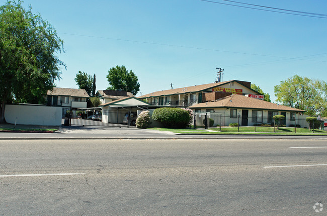 Foto del edificio - Summertree Apartments