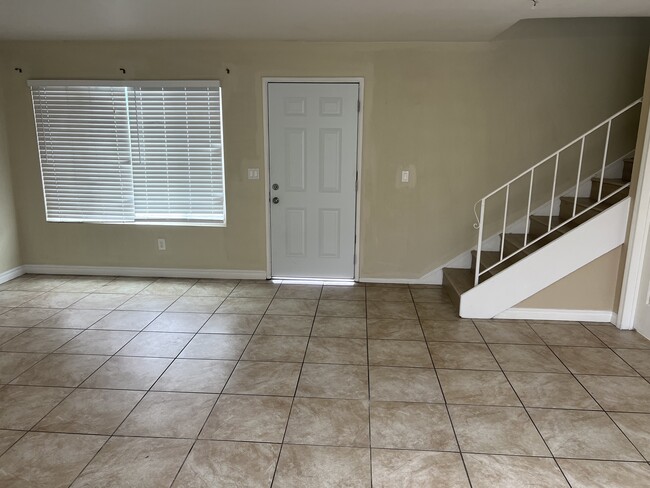 Foto del edificio - 1070 Fifth Ave