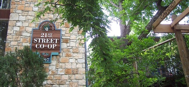 Hermosos espacios al aire libre - 21st Street Cooperative
