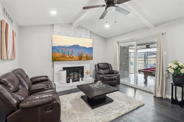 Foto del edificio - 5636 Everglade Rd