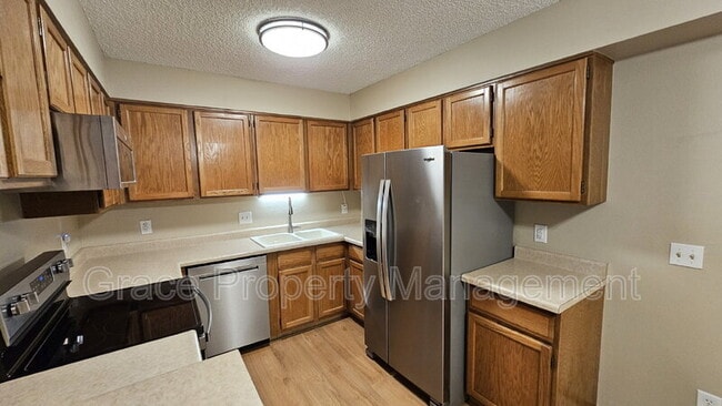 Foto del edificio - 3335 S Ammons St