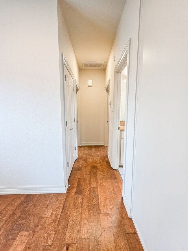 Foto del edificio - 4515 Avenue G