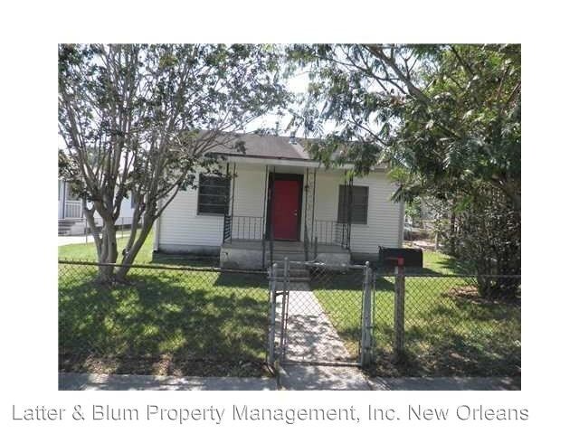 Primary Photo - 210 Rose St