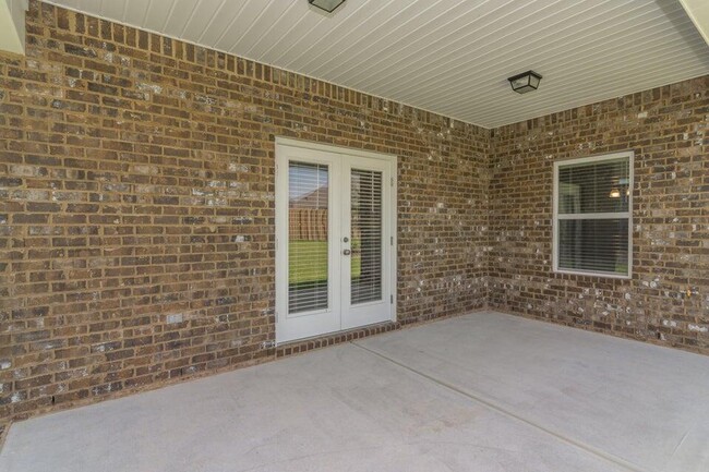 Building Photo - 791 Cornelia St