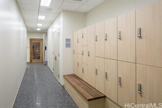 Building Photo - 1108 Auahi St