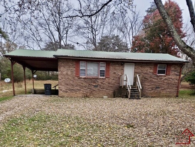 Foto del edificio - 759 Robinson Rd