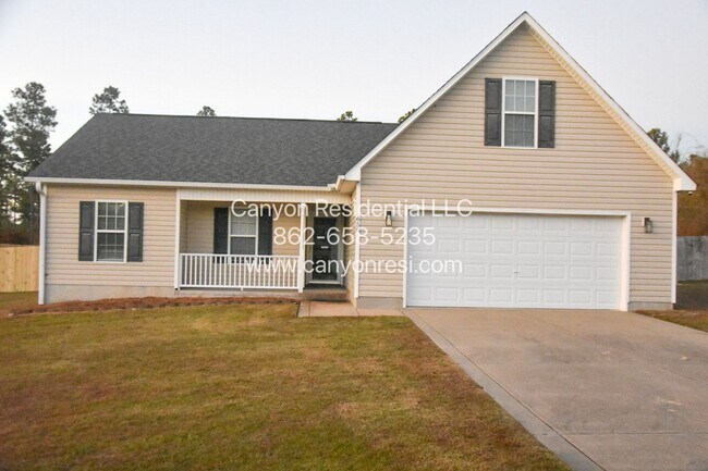 Foto del edificio - Charming 3-Bedroom Home