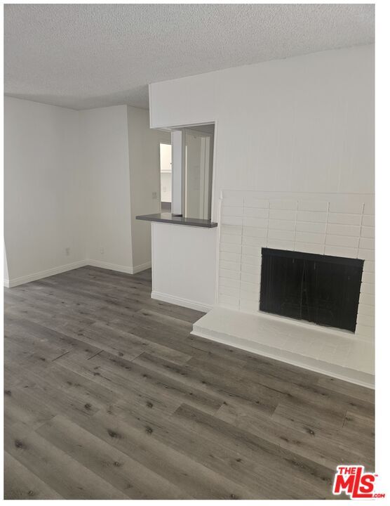 Foto principal - 11924 Montana Ave
