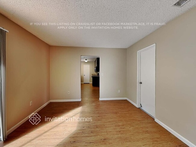 Building Photo - 1373 San Miguel Dr
