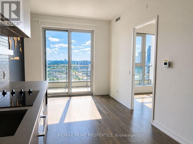 Photo du bâtiment - 950 Portage Pkwy