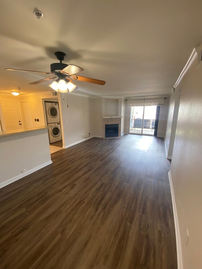 Building Photo - 12388 W Dorado Pl