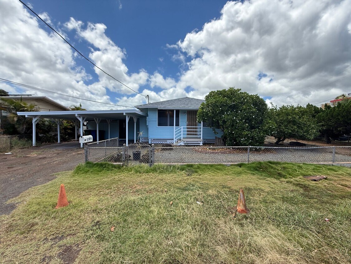 Primary Photo - Fully Renovated 3-Bedroom Home with AC & L...