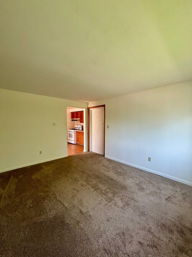 Foto del edificio - 104 Hinchey Ave