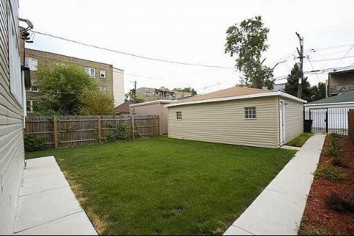 Foto del edificio - 3243 W Evergreen Ave