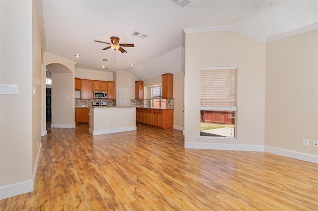 Foto del edificio - 3925 Oakmont Dr