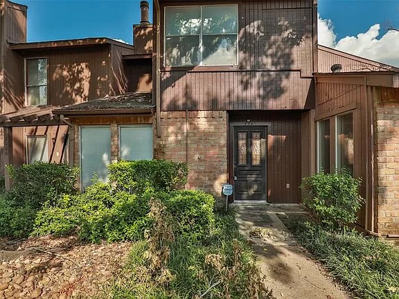 Building Photo - 5942 Arncliffe Dr