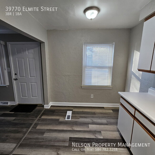 Building Photo - 39770 Elmite St