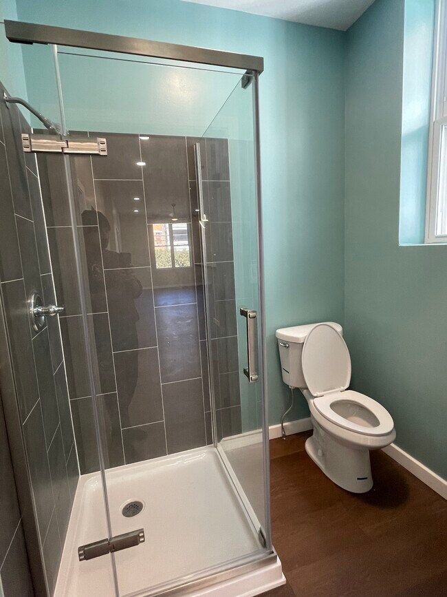 Foto del edificio - 7214 Meade St
