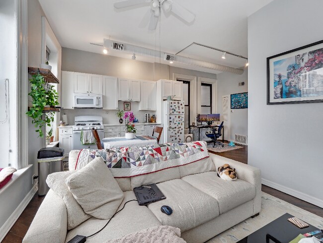 Foto del edificio - 1561 N Wells St