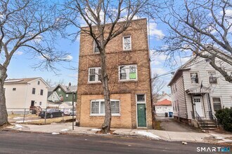 Building Photo - 101 Carlisle St