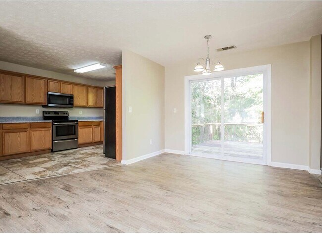 Foto del edificio - 65 Kenzi Way SW