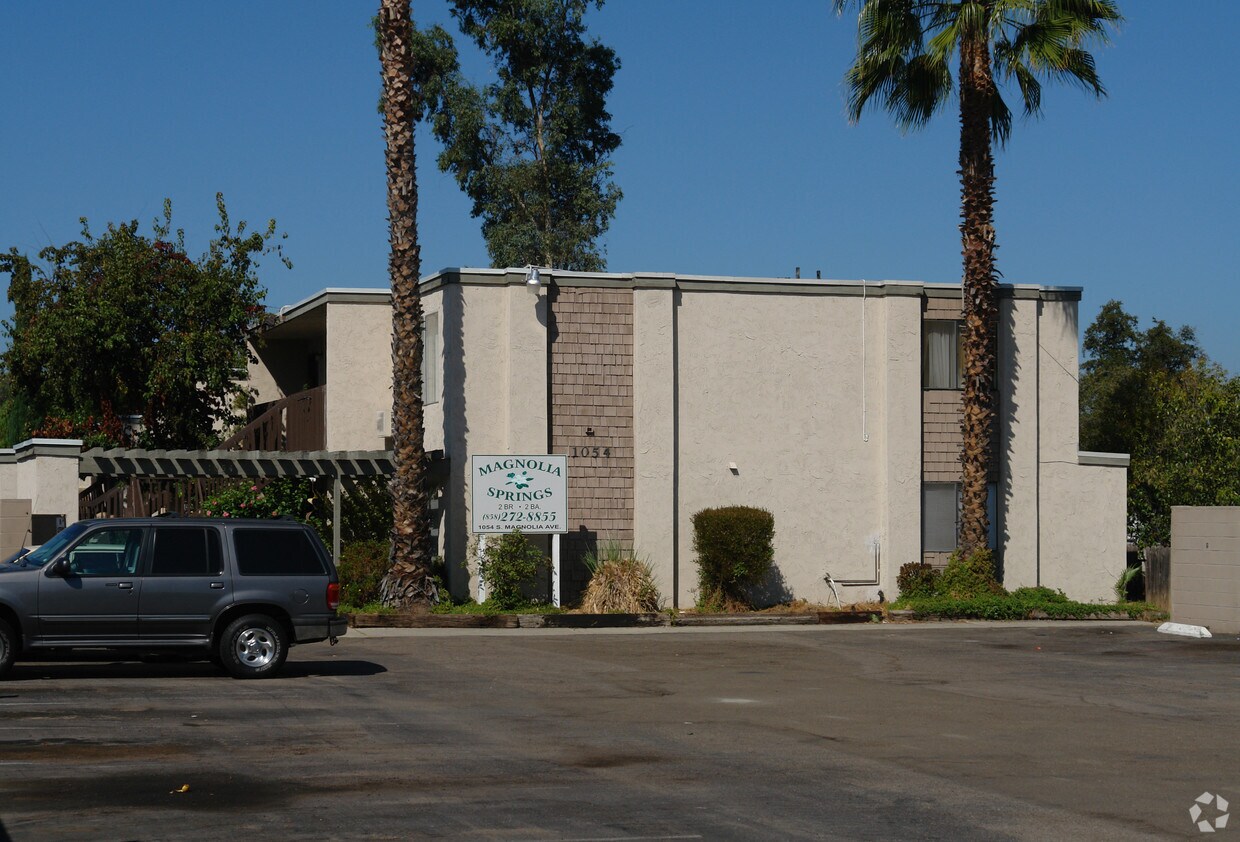 1054 S Magnolia Ave, El Cajon, CA 92020 Apartments in El Cajon, CA