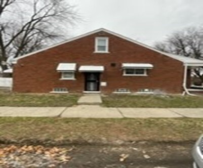 Side Door - 8201 Pinehurst St