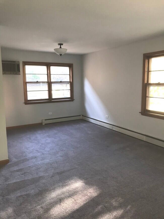 Foto del edificio - 236 Marengo Ave