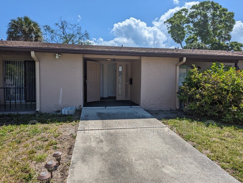 Primary Photo - 2525 54th Ave S